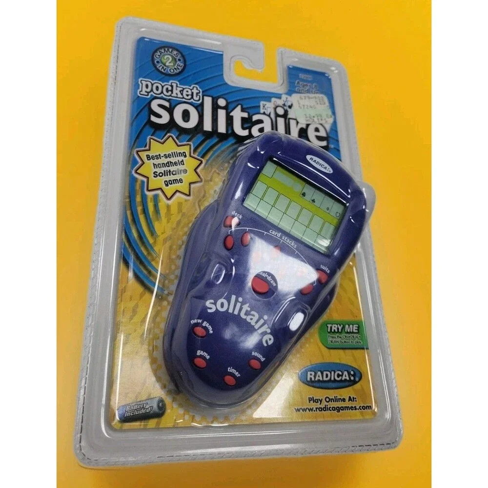 Vintage 2001 Radical Pocket Solitaire Electronic Handheld Game 72009 New